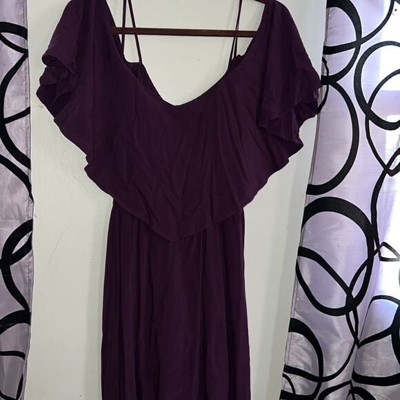Women Express Cold Shoulder Purple V Flap Short Rayon Soft Dress Size Small - Picture 2 of 9